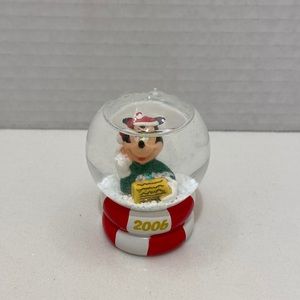 Disney 2006 miniature snow globe, Mickey holding list Christmas JCPenney